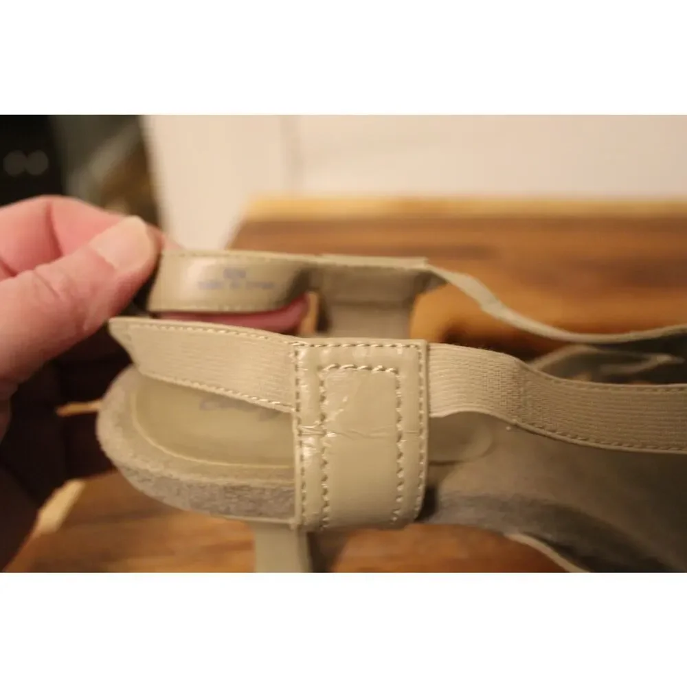 Women's Easy Street Size 8.5 Tan Kitten Heel Sandal Slingback Dressy - Picture 8 of 9